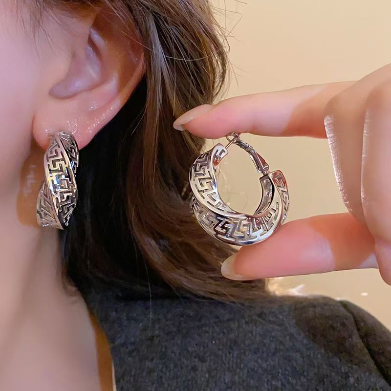 Boucle d'oreille créole torsadé argenté NaharaBijoux 