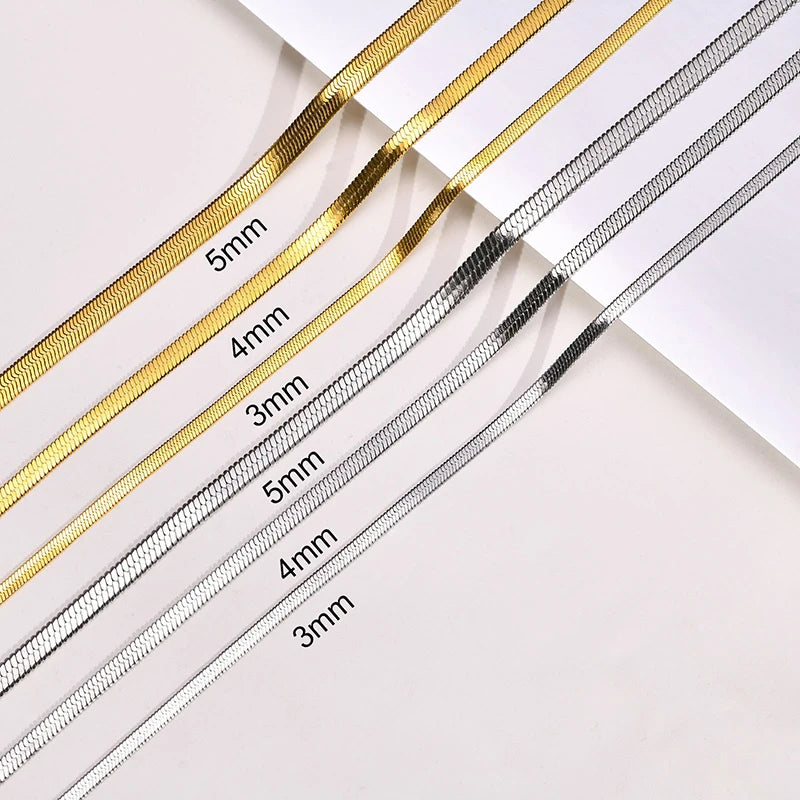 Colliers serpent ras du cou