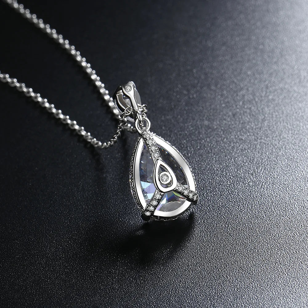 Recto collier magnifique argent moissanite